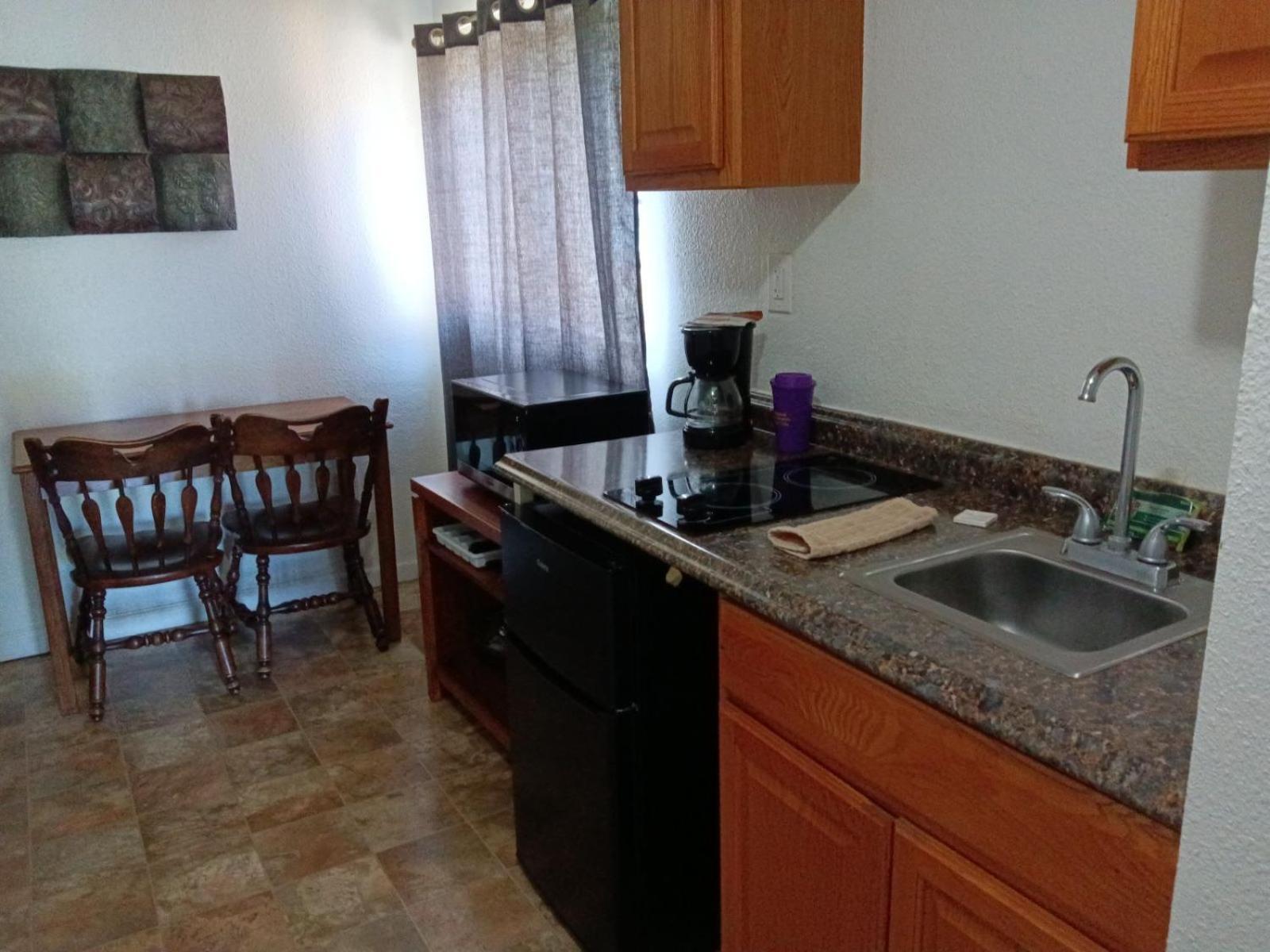 Ans Inn & Suites Winchester Εξωτερικό φωτογραφία